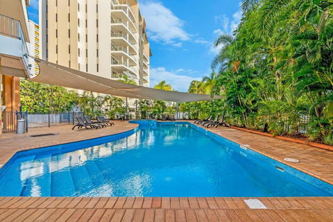 Resort Style Living In An Oceanview King Suite - Tourism Gold Coast 3