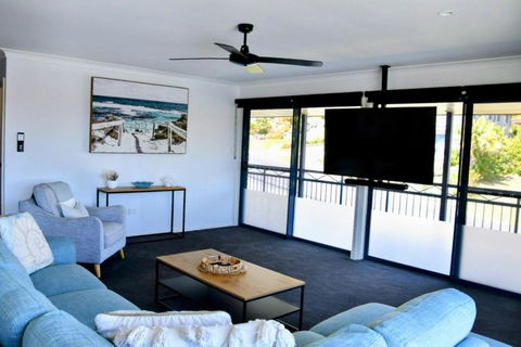 Retreat To Marlin - Tourism Gold Coast 2