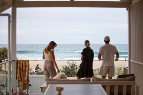Rigi On Currumbin Beach - Tourism Gold Coast 0