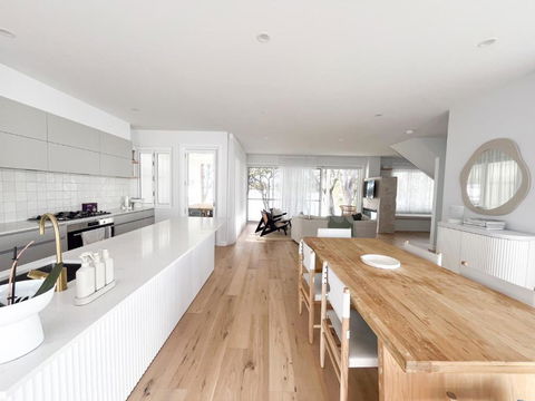 Riva House - Tourism Gold Coast 3