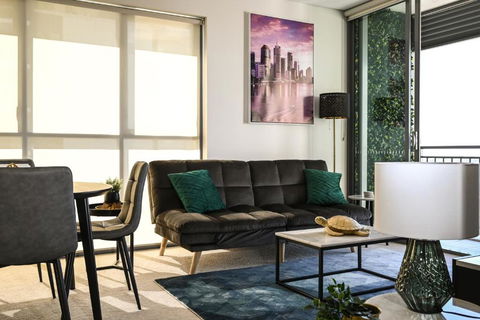 River View Apartment In Brisbane With Parking - Tourism Gold Coast 0