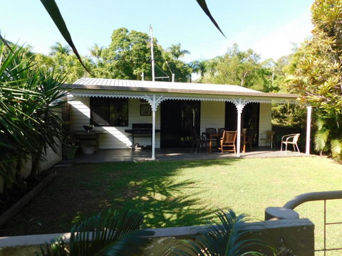 Riverbend Cottage Cabin - Little Heaven - Gold Coast 2