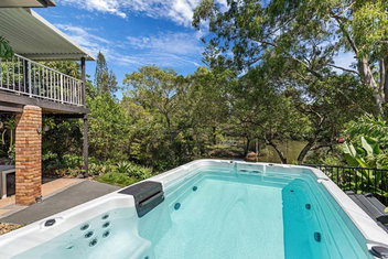 Riverfront Oasis In Elanora with Tourism Gold Coast