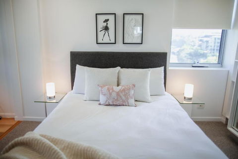 Riverfront Residences New Farm - Tourism Gold Coast 3