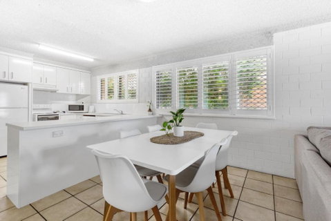 Riverview Two Apartments - Tourism Gold Coast 2