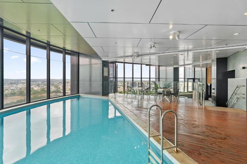 RiverViews 1BR 1BA Skytower Apt With Pool, Gym, Sauna - Tourism Gold Coast 3