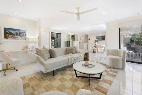 Riviera Road Miami - 4BRM Dual Villa - Tourism Gold Coast 0