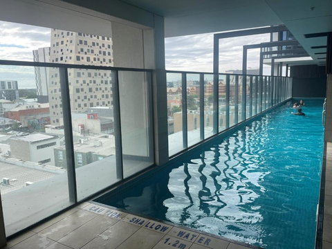RNR On Franklin - Tourism Gold Coast 0