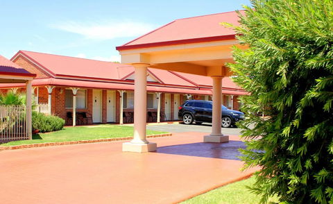 Roma Mid Town Motor Inn - Tourism Gold Coast 0