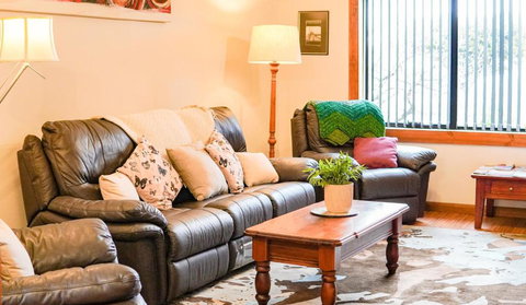 Room @ 88 - Tourism Gold Coast 3