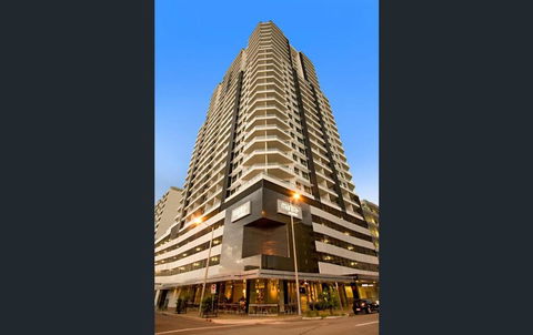 Room With Kitchen At Pandanus - Tourism Gold Coast 0