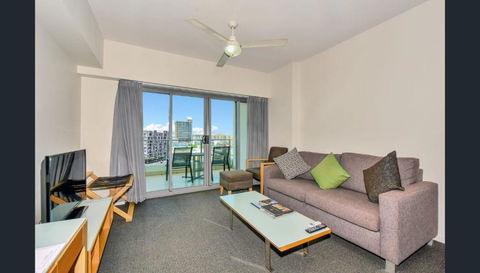 Room With Kitchen At Pandanus - Tourism Gold Coast 3