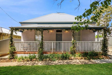 RoseBerne Cottage - Tourism Gold Coast 0