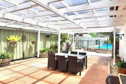 ROSEBUD SEA CENTRAL - Tourism Gold Coast 2