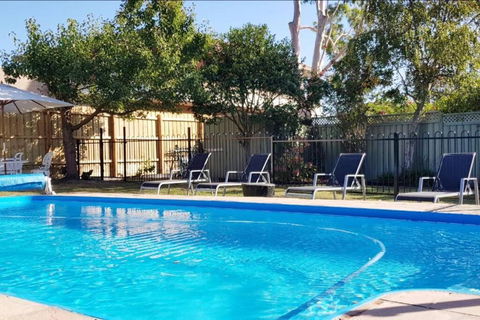 ROSEBUD SEA CENTRAL - Tourism Gold Coast 1