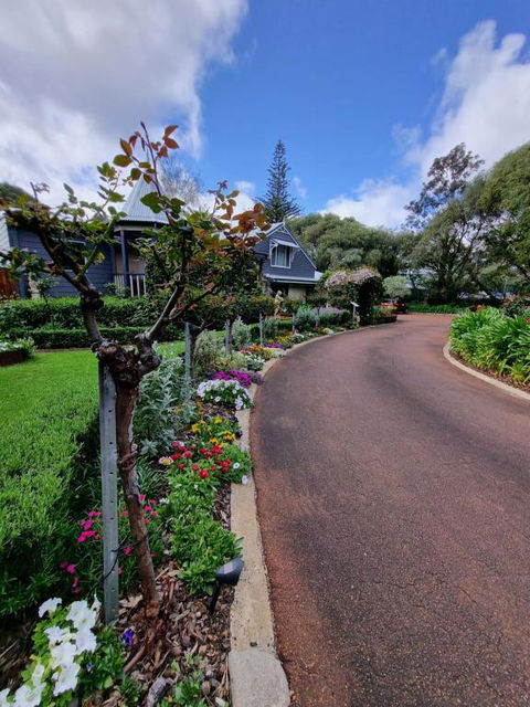 Rosewood Guesthouse - Tourism Gold Coast 1
