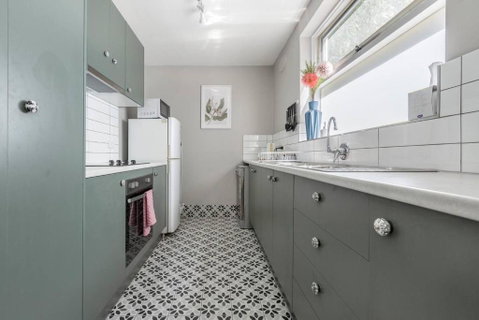 Rosewood Lodge - Cottage Charm Off High Street - Tourism Gold Coast 1