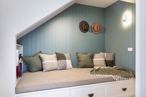 Rosewood Retreat New Luxury Home - Tourism Gold Coast 3