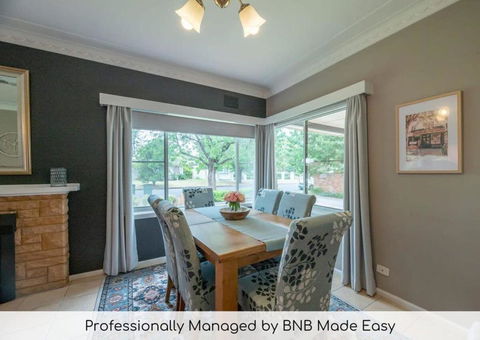 Roycox Cottage - Charming Escape, Fireplace - Tourism Gold Coast 0