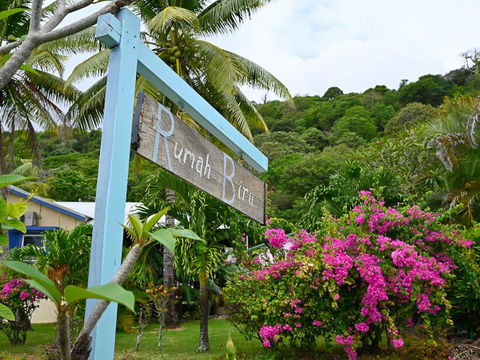 Rumah Biru - Tourism Gold Coast 0