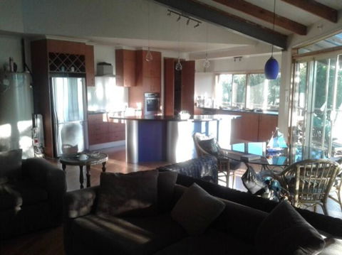 Rural Setting Getaway - Contractors, Families - Tourism Gold Coast 0