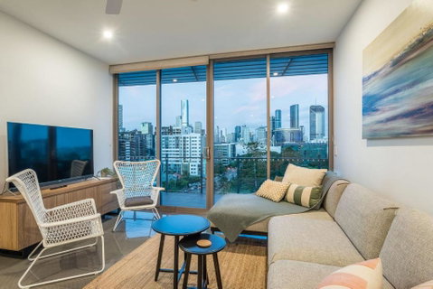 Russell St. Retreat Near Brisbane Convention Centre - Tourism Gold Coast 3