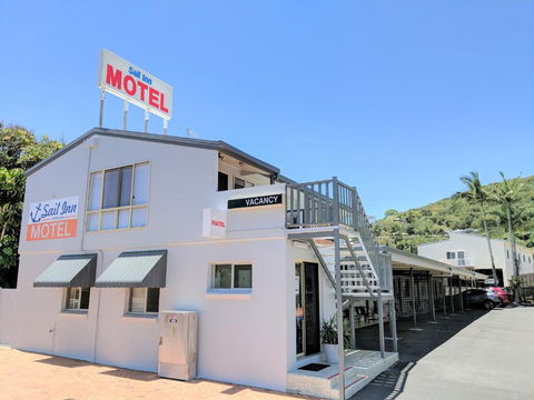 Sail Inn Motel - Tourism Gold Coast 0