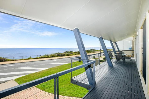 Salt - Aldinga Beach - C21 SouthCoast Holidays - Tourism Gold Coast 1