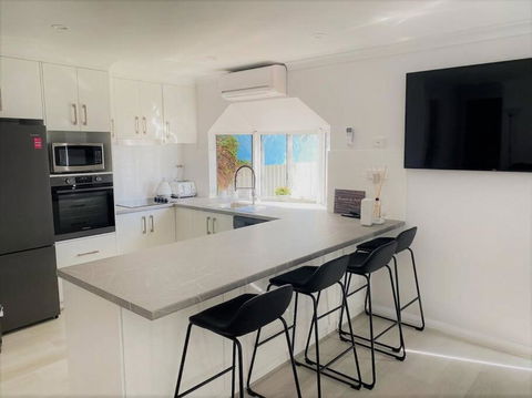Salt & Soul Beach Shack - Tourism Gold Coast 3