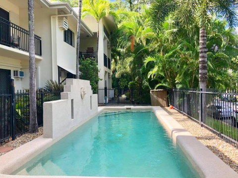 Salt & Sand - Tropical Oasis Footsteps To Beach - Tourism Gold Coast 0