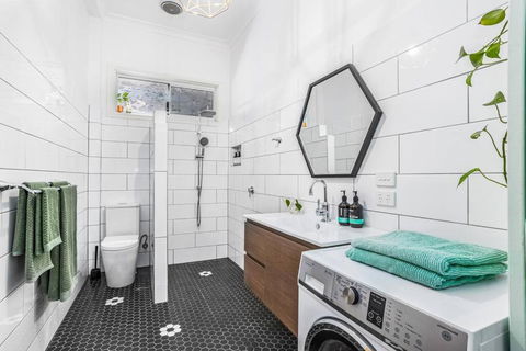 Saltbush Cottage In Fabulous South Fremantle - Tourism Gold Coast 3