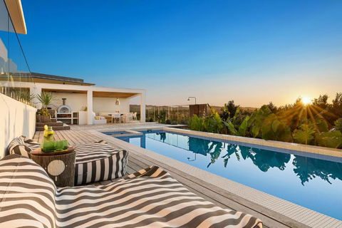 Sanctuary Spaces - Sundowner - Tourism Gold Coast 1