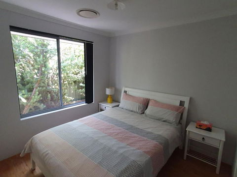 Sandalwood Guest Room - Tourism Gold Coast 2