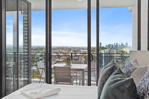 Sandbar 124 - Hosted By Burleigh Letting - Tourism Gold Coast 1