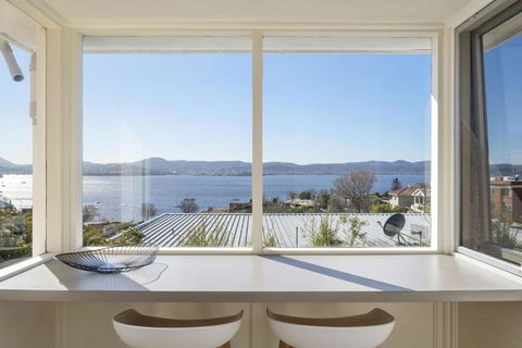 Sandcastle At Sandy Bay Perfect Location Views - Tourism Gold Coast 1