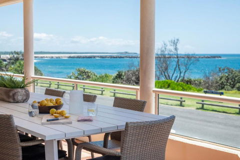 Sandrift One - Oceanstays - Tourism Gold Coast 0