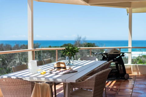Sandrift Two - Oceanstays - Tourism Gold Coast 1