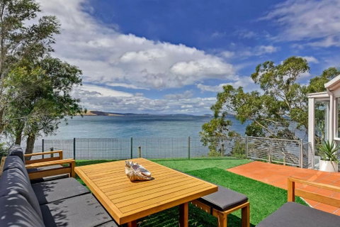 Sandy Bay Beachfront Oasis Direct Beach Access - Tourism Gold Coast 0