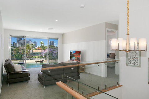 Sandy Cove - Tourism Gold Coast 3
