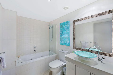 Sandy Cove Apartment The Entrance 17 - Tourism Gold Coast 1