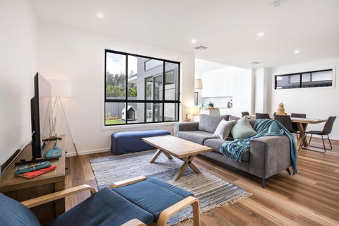 Saoire - Pet Friendly - 5 Mins Walk To Beach - Tourism Gold Coast 1