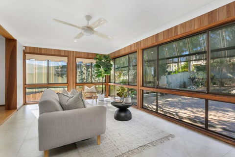 Sea Change - Tourism Gold Coast 1