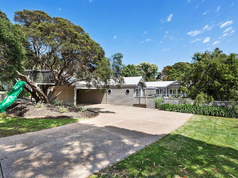 Settle Inn - Tourism Gold Coast 2