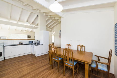 Sheoak On Wedge - Well Appointed Property Close To Beach - Tourism Gold Coast 2