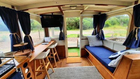 Shipwrecked Oasis - Tourism Gold Coast 3