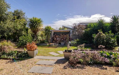 Shore Thing Beach Escape - Tourism Gold Coast 3