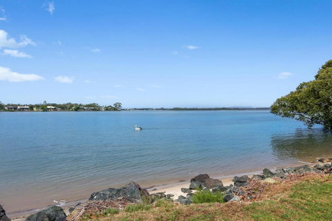 Shoreline 14 - Tourism Gold Coast 1