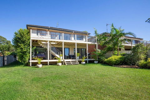 Sirius Retreat Pet Friendly 3 Mins Walk To St George Basin - Tourism Gold Coast 2