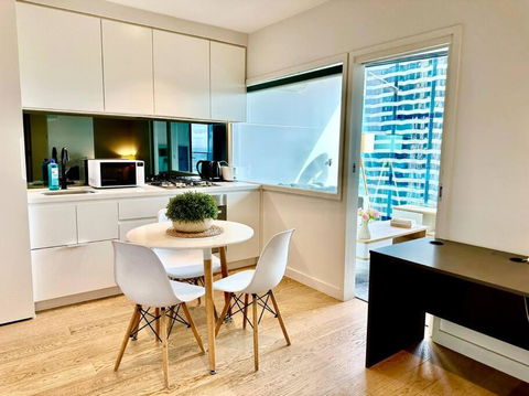 Skyview Retreat At Lighthouse - Tourism Gold Coast 1