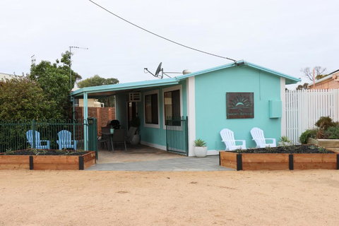 Stay And Relax - Tourism Gold Coast 2